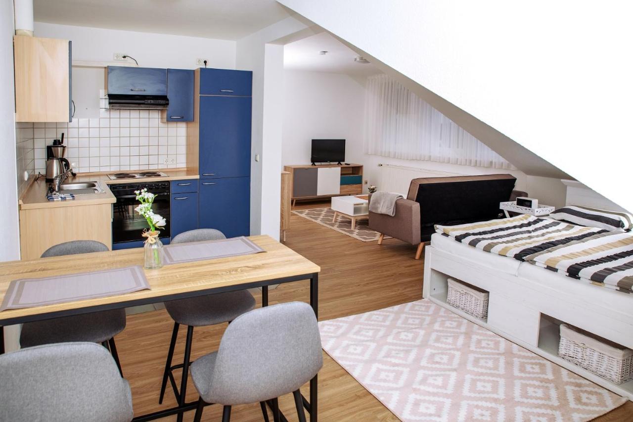 Appartement 5 In *